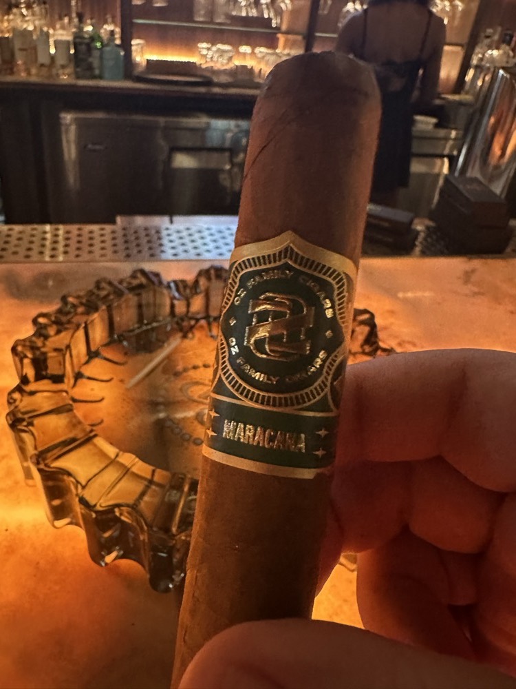Ozgener Family Cigars Maracaná